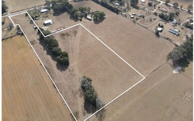 1109 SW Howell St, Lake City, FL 32024 - photo 2