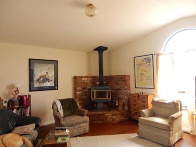 4006 Meander Dr, Redding, CA 96001 - photo 2