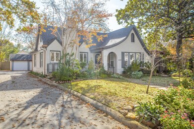 5330 Mercedes Ave, Dallas, TX 75206 - photo 2