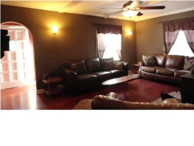 Living rm has enough space for 2 lg sofas
