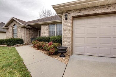 930 E Ozark Jubilee, Nixa, MO 65714 - photo 2
