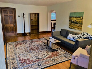 wakefield living room 2