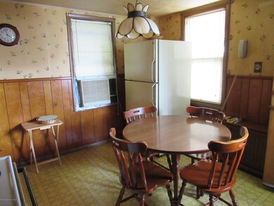 428 Ripple St, Scranton, PA 18505 - photo 5