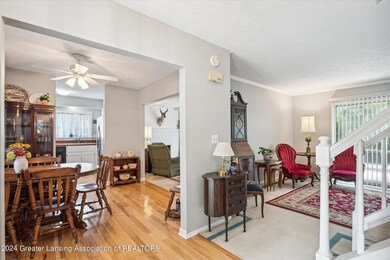 05-1326-Chartwell-Carriage-Way-S-East-La