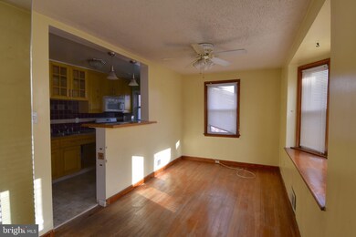 5901 Plumer Ave, Baltimore, MD 21206 - photo 7