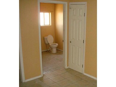 301 Valle Lindo Dr, El Paso, TX 79927 - photo 5