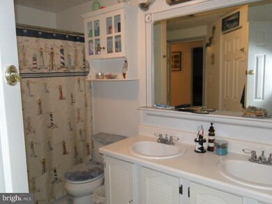 804 Stratford Way unit M, Frederick, MD 21701 - photo 6