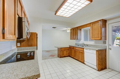 006_Kitchen To Dining Room