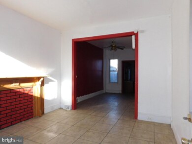 1035 Moss St, Reading, PA 19604 - photo 4