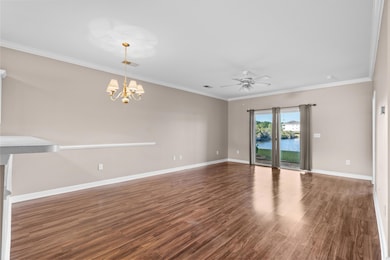 Unfurnished room with ornamental molding, ceiling 