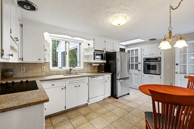 10 Lawndale Rd, Stoneham, MA 02180 - photo 7