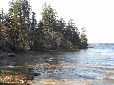 Other. Beachfront from common lot