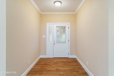 7-web-or-mls-326 Joshua Landing Ct-8 - C