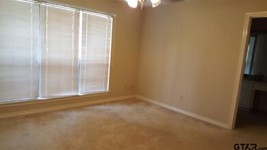 317 317 Amberwood, Tyler, TX 75701 - photo 4