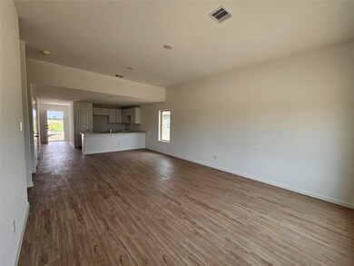 1615 Red Oak Dr, Rosenberg, TX 77471 - photo 4