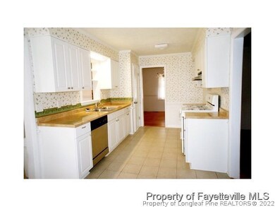 2342 Colgate Dr, Fayetteville, NC 28304 - photo 7