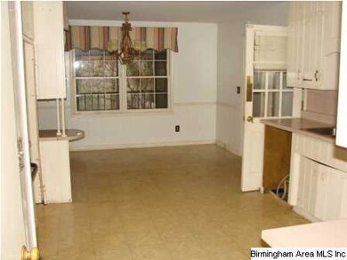 Large eat in kitchen