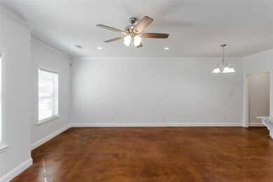 908 W Knox St unit A & B, Ennis, TX 75119 - photo 4