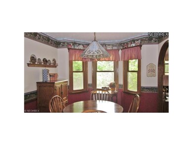 Dinette with a bay window and fabulous views of th