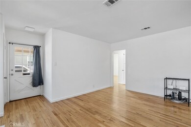 2708 Flangel St, Lakewood, CA 90712 - photo 4