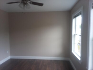 29 Gardenside spare room