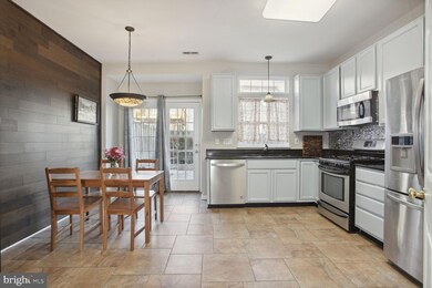 15636 Three Otters Place, Manassas, VA 20112 - photo 5