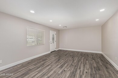 535 W 15th St, Tempe, AZ 85281 - photo 6