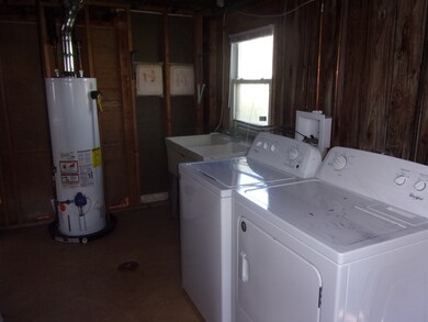 19103 Bernadine St, Lansing, IL 60438 - photo 6