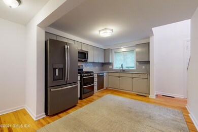 108 Weaver St unit A, Greenwich, CT 06831 - photo 3