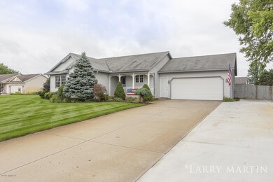 1820 Apollo Ct, Dorr, MI 49323 - photo 2
