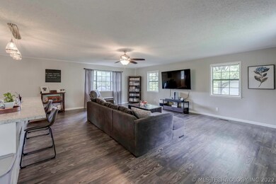 9 S Lakeview, Kiefer, OK 74041 - photo 4