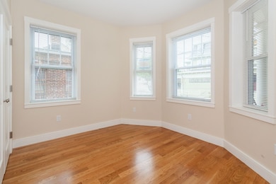 8 Dover St unit 2, Cambridge, MA 02140 - photo 4