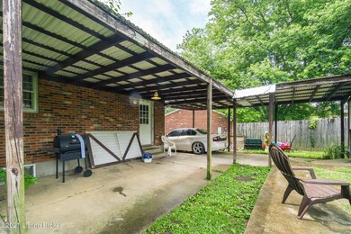 8000 Cloverport Ct, Louisville, KY 40228 - photo 7