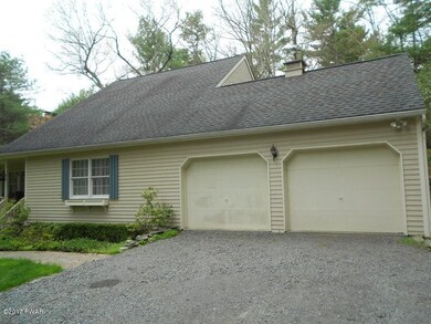 142 Mountain Springs Rd, Milford, PA 18337 - photo 4