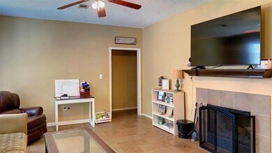 2404 Wildwood Ln, Denton, TX 76210 - photo 6