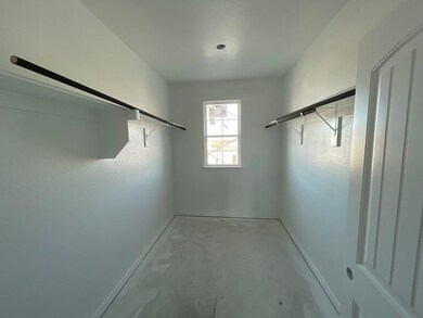 1024 Northern Oaks Ct, Springtown, TX 76082 - photo 5