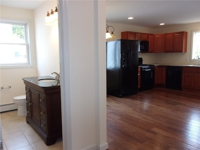 21 Anoka Ave, Barrington, RI 02806 - photo 5