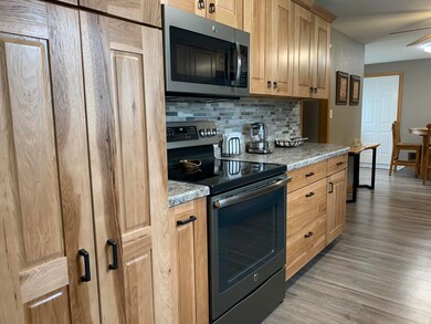 Kitchen 3<|><|>