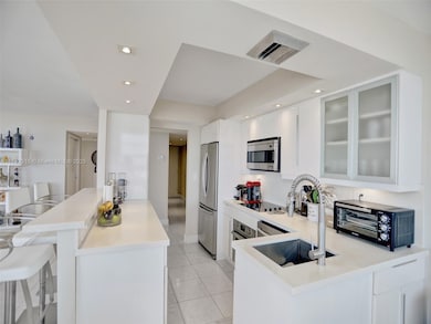 18011 Biscayne Blvd unit 1904, Aventura, FL 33160 - photo 3