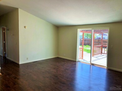 435 Scenic Loop, Culver, OR 97734 - photo 6