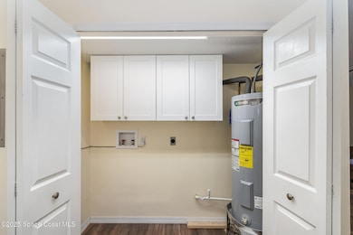 Laundry, Full sized water heater