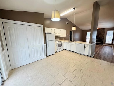 321 Somerset Dr, Warner Robins, GA 31088 - photo 4