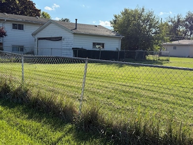 1522 Breen St, Joliet, IL 60436 - photo 4