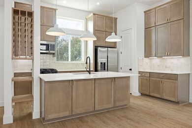 2121 Hoskins Dr, Houston, TX 77080 - photo 6