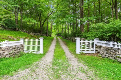 111 Bedford Rd, Greenwich, CT 06831 - photo 2