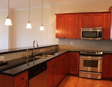 500 Union St unit 5302, Westborough, MA 01581 - photo 2