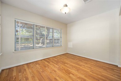 2014 Lamonte Ln, Houston, TX 77018 - photo 4