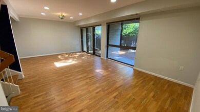 11116 Saffold Way, Reston, VA 20190 - photo 5