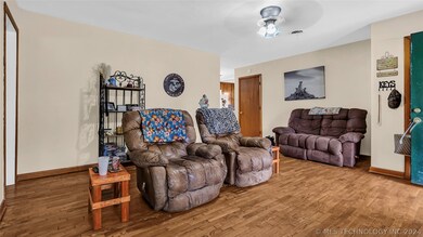 1733 Mount Washington Rd, Ardmore, OK 73401 - photo 5