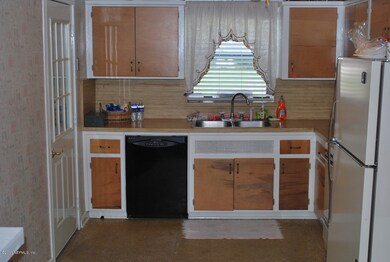 5732 Cedar Forest Dr S, Jacksonville, FL 32210 - photo 7